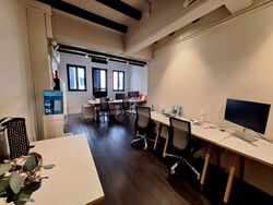 Craig Place (D2), Office #546422551